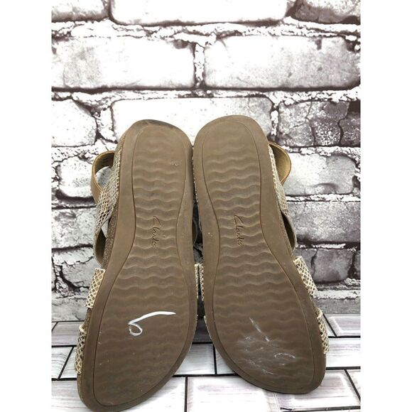 Clarks Taupe Leather Snake Skin Ankle Strap Casual Sandals Women Sz 7M US/37.5EU - Picture 14 of 16